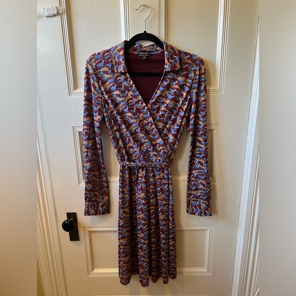 Brooks Brothers | Deer-Print Jersey Faux Wrap Dress - Picture 2 of 6